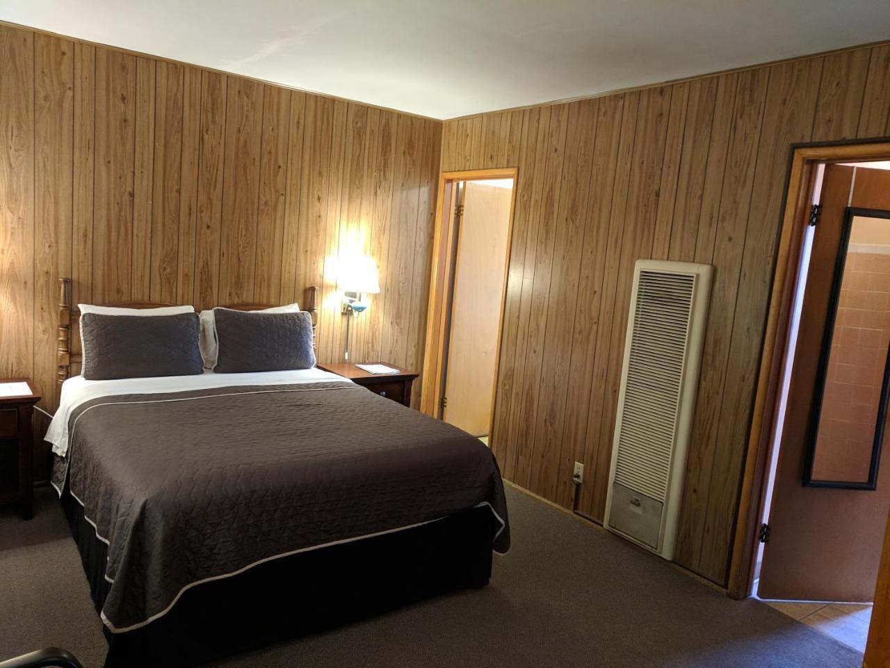 Lakeview Motel เลคอิซาเบลลา ภายนอก รูปภาพ